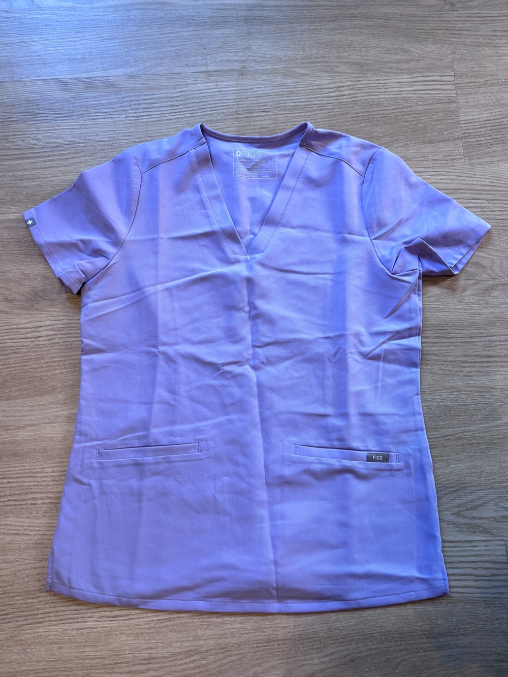 Figs Womens Small Casma Scrub Top V Neck Workwear Purple Lavender Hospital Nurse